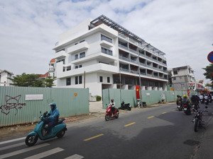 cho thuê/ hợp tác kinh doanh nhà góc quốc hương, thảo điền, quận 2, hcm, tổng 180m2, giá thỏa thuận