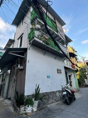 nhà góc 2 mt 1 trục lê đức thọ 2 lầu giá 1,79 tỷ