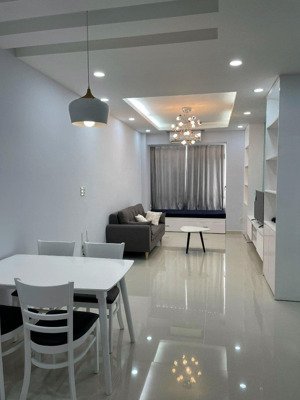 cho thuê căn hộ 1pn sky garden 3 đầy đủ nội thất