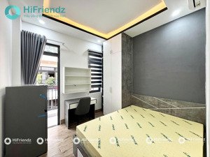 new 100%| căn hộ ban công thiết kế luxury full nội thất, trống sẵn, ngay đại học hoa sen q10
