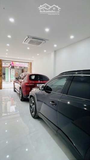 bán nhà mặt phố giáp bát, 23,5 tỷ, 51m2, 3pn + 4wc + 6 tầng - thang máy nhập khẩu- full nội thất