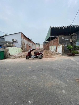 19,5 tỷ hàng siêu hiếm phù hợp xây căn hộ dịch vụ, khách sạn 19.5tỷ dt 262.5 m2 - dt: 7.5x35m