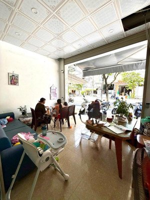 bán đất tặng nhà cấp 4 gác lửng mới xây mặt tiền phùng hưng, tp. đà nẵng vị trí vàng: