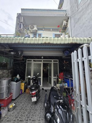 nhà 82m2 hẻm xh không quy hoạch gần lê văn việt