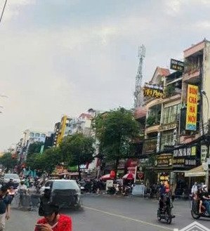 rẻ nhất khu thât 100% cho thuê tòa nhà 8x20m. 1200m2 sàn.hầm 7 lầu mặt tiền nguyễn gia trí p.25. bt