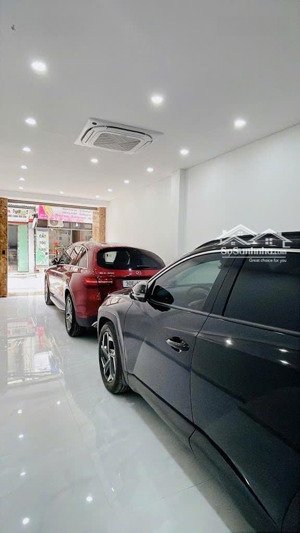 bán nhà riêng tại kim đồng, 21 tỷ, 55 m2, 4pn, 5wc, 6 tầng