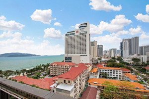 bán căn goldcoast 2 phòng ngủ 2 toilét view biển và view vinpearl.