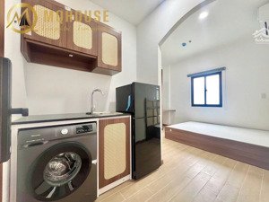 phòng full nội thất mới 100% máy giặt riêng