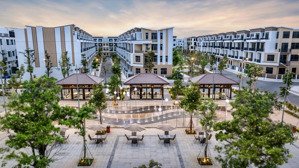 cần bán nhanh căn nhà phố lk (6x20 = 120m2) tại dt826e - long hậu - cần giuộc. giá chỉ từ: 5 tỷ/căn