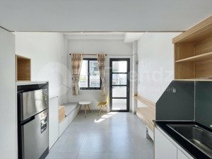 duplex full nội thất. ban công đón năng. ngay công viên làng hoa gò vấp