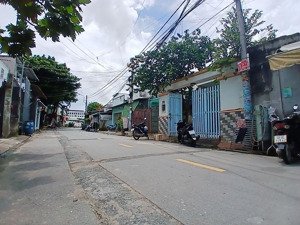 nhà c4 cho thuê - 100m (5x20) - đường 12m, ngay lò lu . chỉ 6.x tỷ