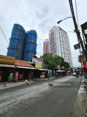 bán nhà riêng phường định công , giá 7.5 tỷ, dt 60m2, gần phố , hai thoáng