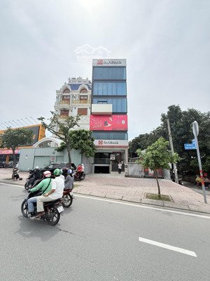 chính chủ cần bán đất mt đường 20. phạm văn đồng 8x60 gpxd. hầm 7 tầng giá 42 tỷ