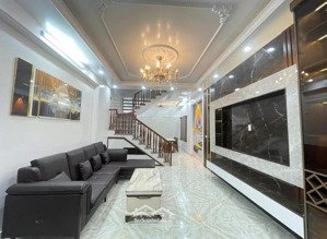 chỉ với 1tỷ350 có ngay nhà ở đ. nguyễn thị minh khai, tân đông hiệp, tp. dĩ an gần kcn sóng thần