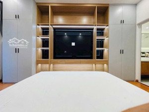 siêu phẩm nhà đẹp vf3 mặt ngõ 20m ra phố 5 tầng, sổ đỏ chính chủ lh: 