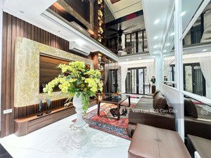 bán nhà ngọc khánh siêu đẹp 55m 7 tầng thang máy nội thất châu âu view lotte giá 17.9 tỷ