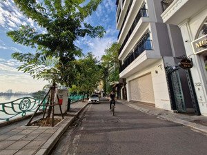 hàng hiếm - apartment mặt phố yên hoa - tây hồ - 260m2 - 10t - 148 tỷ - dòng tiền khủng