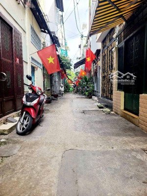 bán nhà 4 tầng quận 3, 36m2, hẻm 4m, nhỉnh 6 tỷ