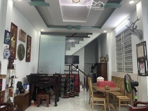 54. nhà 1/ dương đức hiền 120m2 2 tầng có dòng tiền giá chỉ 8,55 tỷ thương lượng. chủ gấp bán