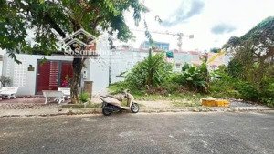 980 triệu sở hữu lô đất thạnh lộc 15 q12 100m2 có tc đường nhựa 6m . shr cách ql1a 3 phút