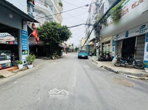 nhà mới 2 tầng trần thánh tông chỉ 3,33 tỷ