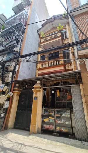 hoàng hoa thám, 95m2 , 5 tầng , gara oto , quy hoạch ổn định, gần phố, view thoáng chủ cần bán gấp