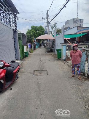 nguyễn văn tạo nhà mới, dt 150m, ngang 625m, chủ xây kiên cố, hẻm xe hơi chỉ 4 ty 450, long thớ