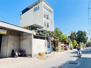 bán khách sạn mt đường ngay hoàng diệu 2 - thu nhập 10%/năm - 7x18m - hầm 5 tầng, thang máy