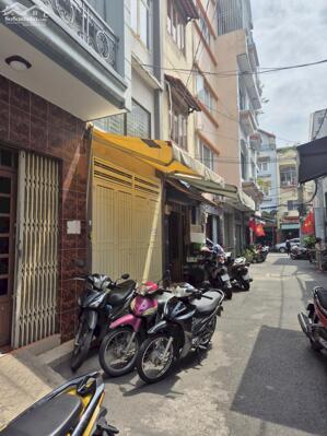 Bán nhà 3 tầng còn mới, 3.4x16m, 53m2, Hậu Giang, 7.9 tỷ TL