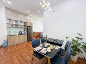 cho thuê căn hộ 1 phòng ngủ ngay tại trung tâm quận 7