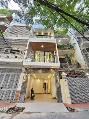 thực sự hiếm ! không có căn thứ 2 - phân lô hoàng cầu, đống đa - 72m2 x 5t thang máy chỉ 27,8 tỷ