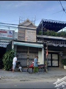 nhà mặt tiền kinh doanh đường 33m giá chỉ bằng lô đất