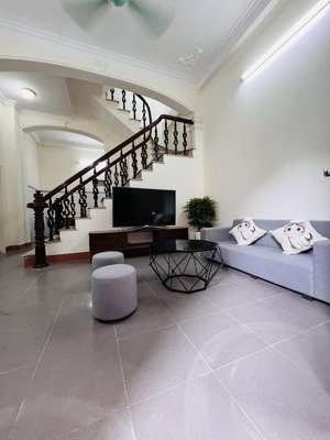 chính chủ cho thuê nhà ở đường đại linh (trung văn): 45m2 x 3 tầng. giá 9,5 triệu/tháng