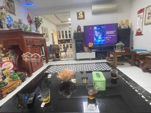 bán căn góc cc đền lừ, nhà đẹp, full nt xịn, siêu rộng 450m, sổ đỏ, 8.5 tỷ