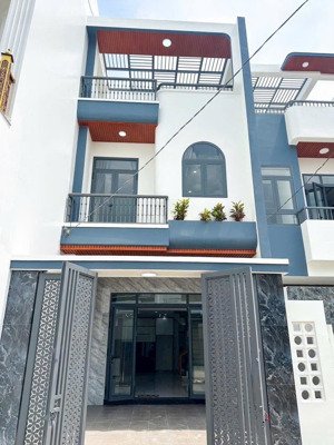 nhà mới xây bán tại hóa an đẹp tiện ích