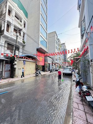 bán nhà hồ tùng mậu bắc từ liêm dt 125m x9t x mt 5,2m giá 68 tỷ có thương lượng