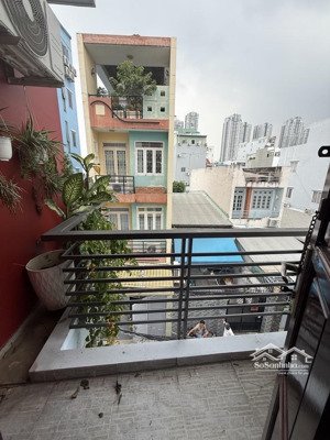 [quận 7]nhà hiếm, vị trí đắc địa, ngay lotte mart,4 tầng,hẻm 6m nguyễn thị thập,giá 9,5 tỷ/tl