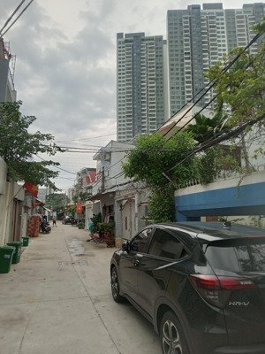 huỳnh tấn phát quận 7 2 mặt tiền hẻm ô tô 63m2 6.8 tỷ.