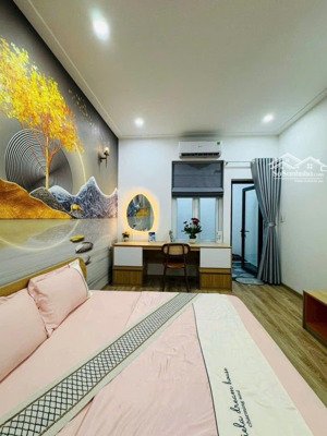 nhà hot vừa ra lò hẻm xe hơi, xe hơi ngủ trong nhà trung tâm gò vấp- bùi quang là- nhỉnh 6 tỉ