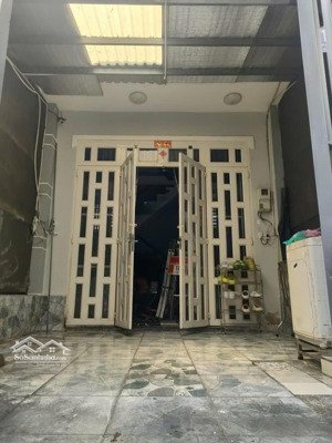 hàng hiếm, giá cực tốt - chỉ 4,8tỷ sở hữu căn nhà vị trí đẹp ngay vinhomes q9 với dt 121m2 (4,7*28)