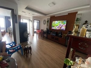 căn hộ 70m2, 2pn, 2wc tại phố việt hưng, long biên, hà nội, giá ưu đãi 4,9 tỷ vnd