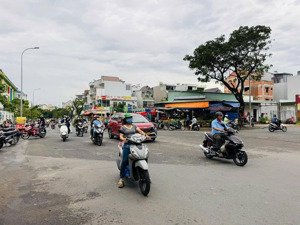 hot | mặt tiền kinh doanh vip| thu nhập cao| 215m2| sổ hồng sẵn giá cực tốt