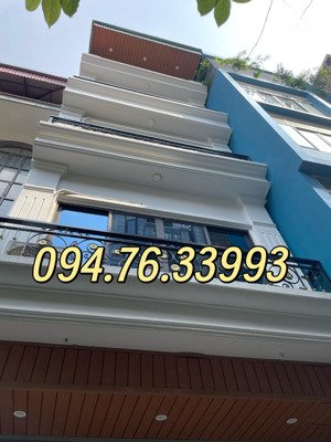 vip hoàng văn thái- 55m- 5 tầng thang máy- gara- ở cực sướng