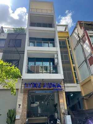 cần tiền bán gấp nhà mt nguyễn công trứ, q.1, 4.3x17m, trệt + 6 lầu - hđt: 90 triệu, giá 42.5 tỷ