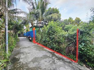 vĩnh điềm thượng, tây nha trang.
-- diện tích: 122,1m2 có 60m2.
-- ngang 6m
-- đường hiện 3m