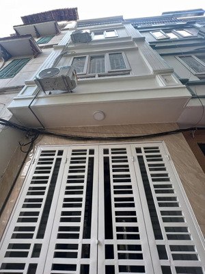 siêu phẩm thanh đàm - vĩnh hưng ô tô đỗ cửa giá cực êm