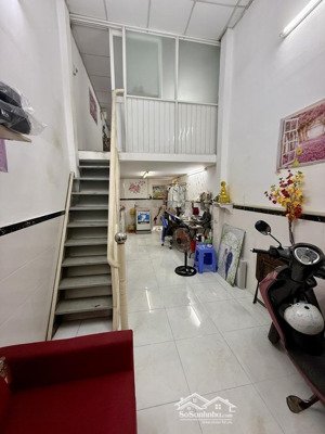 cực hiếm! nhà 2 tầng giữa lòng gò vấp hẻm thống nhất sổ sẵn, công chứng trong ngày