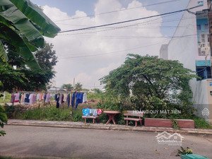 đất hẻm 47 - trường lưu ~ 4m*13,5m = 53m2. cách chợ long trường : 300m - quận 9