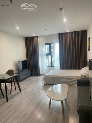 mã căn: s2.02
giá net: 2,560 thu về
loại căn: studio
diện tích: 33,5m2