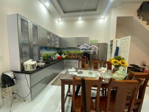 cho thuê nhà thuộc khu dân cư ata - phú mỹ , brvt. gần trung tâm y tế, trường học, coopmart phú mỹ